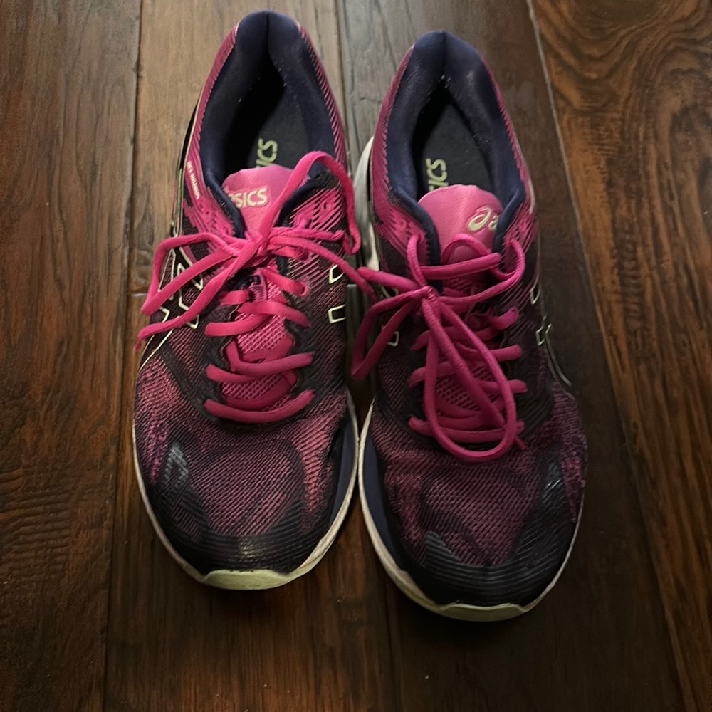 ASICS gel Nimbus 19 size 9.5